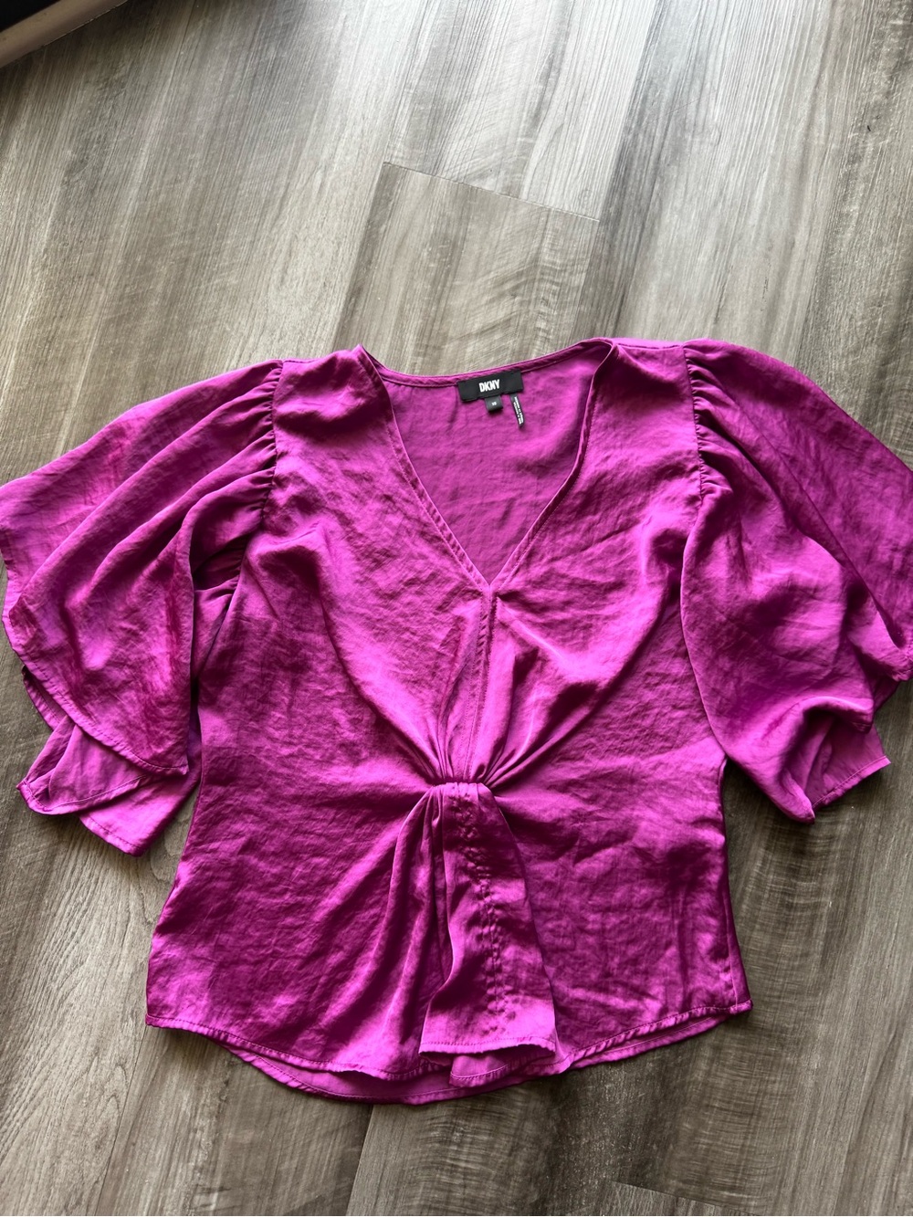 DKNY Fuchsia Twist-Front V-Neck Puff Sleeve Blouse